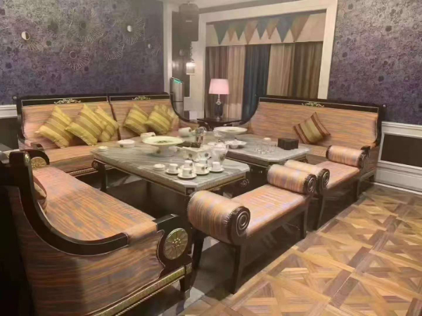 莒南县KTV预订享受极致娱乐体验_ 深夜订房网